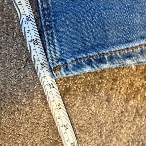 Wrangler High Rise Fierce Flare Jeans with Embroidery Retro 1970s Size 8 - Picture 10 of 11